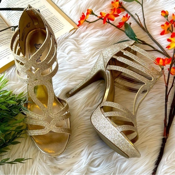 Brash Shoes Brash Gold Sparkly Platform Heels Open Toe Strappy Cut